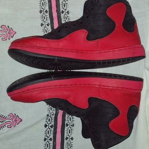 2013 Michael Jordan Sneakers *BLACK & RED